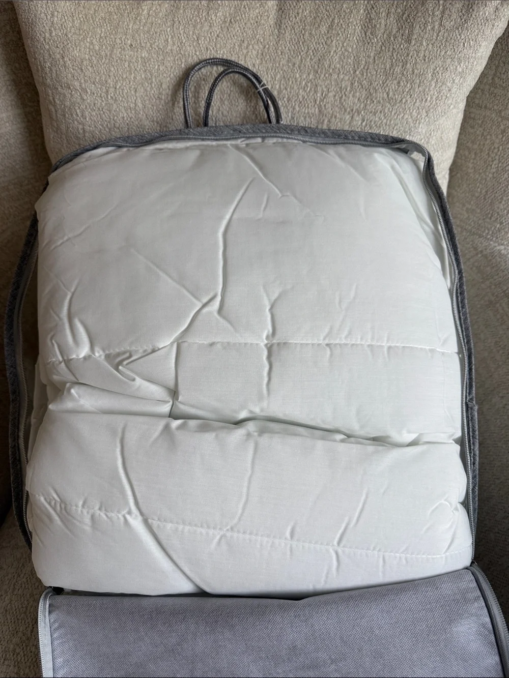 NIP Kluft Down Mattress Pad, Queen size $795 MSRP